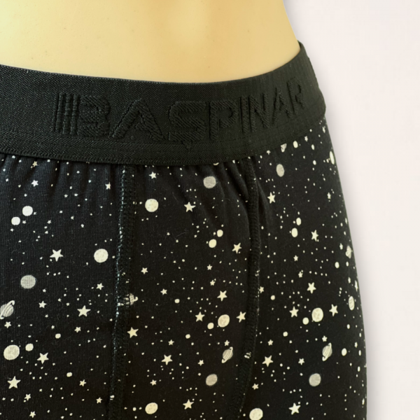 Baspinar Ανδρικό Βαμβακερό Μοντέρνο Μποξεράκι με σχέδια Αστέρια & Πλανήτες και φανταστική εφαρμογή Μαύρο 2101