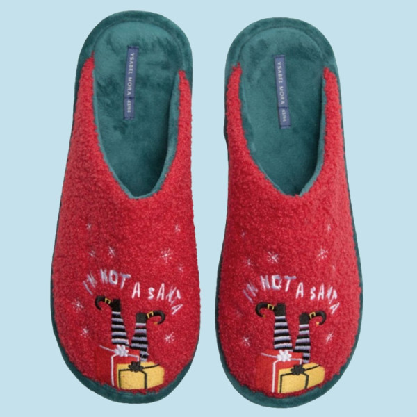 Ysabel Mora ανδρικές Χριστουγεννιάτικες Παντόφλες 24087  I am not Santa Elf
