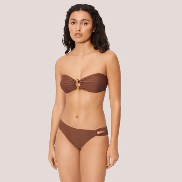 Ysabel Mora Γυναικείο Set bikini bandeau Μαγιό με αποσπώμενες τιράντες & σλιπ με ιδιαίτερο κόψιμο στο πλάϊ καφέ μπρονζέ Brown 83470 Marfil