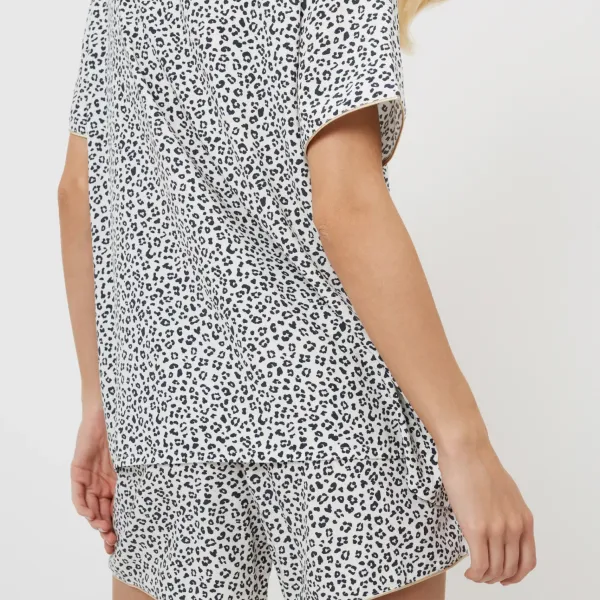 Aruelle Γυναικείο Λευκό Καλοκαιρινό Σετ 100% Viscose Babydoll με πουκαμισο & σορτς σχέδιo leopard Beatrich