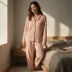 Caress γυναικεία Lingerie πιτζάμα  με κουμπιά Ροζ απαλό με ανάγλυφες μαύρες λεπτομέρειες & ίσιο παντελόνι E9221 light pink