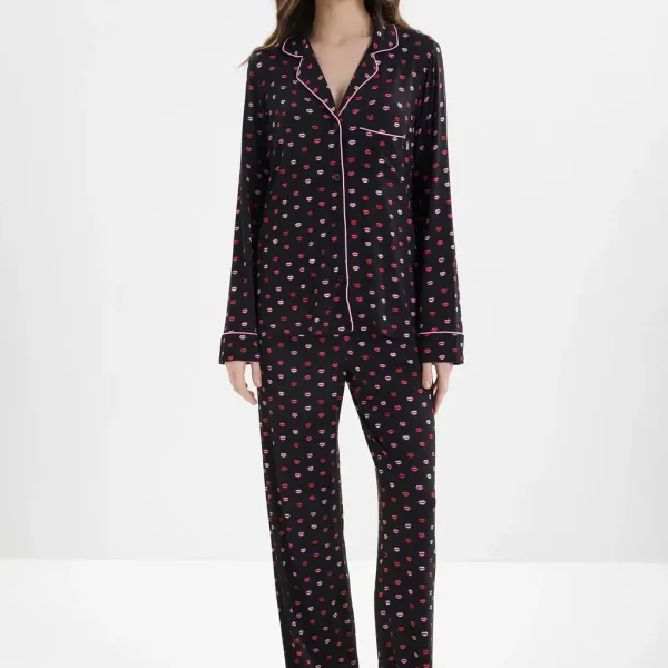 DKNY Γυναικείο set πιτζάμας viscose μαύρη με κόκκινα & ροζ χείλη πουκάμισο με κουμπιά &  παντελόνι ίσιο YI90084