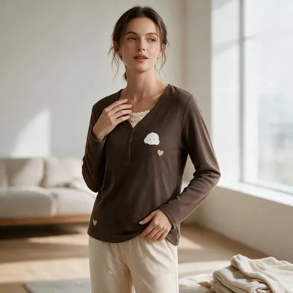 Tress Γυναικείο fashion σετ πυτζάμας ανοιχτό καφέ μπλούζακι με 3 κουμπιά & ανάγλυφο σκυλάκι με κρέμ ίσιο παντελόνι PG267740