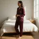 Γυναικεία Lingerie σατέν μπορντώ πιτζάμα με σατέν κουμπιά και ίσιο παντελόνι DM7059 BORDEAUX
