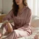 Γυναικεία Lingerie σατέν  Ροζ πιτζάμα με σατέν κουμπιά & δαντέλα πολυτελείας στο τελείωμα & ίσιο παντελόνι DM7066 Pink