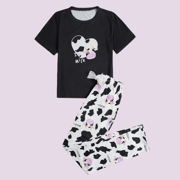 Γυναικεία Βαμβακερή ζεστή Πιτζάμα fashion με σχέδιο αγελαδίτσα μαύρη μπλούζα με κουμπιά και παντελόνι λευκό Woo Q1035