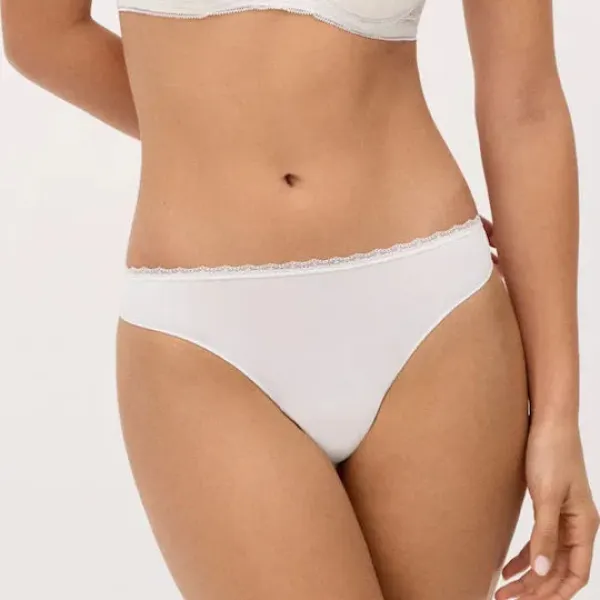 Ysabel Mora γυναικείο Σλιπ Brazilian panty με δαντέλα λευκό 10834 PERLA 