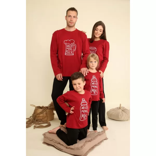 Happy Family Ανδρική Xειμερινή Βαμβακερή Μπορντώ Πιτζάμα με Μακρύ Παντελόνι ''Need More Beer'' AB-XHF713 Happy Family Ανδρική Xειμερινή Βαμβακερή Μπορντώ Πιτζάμα με Μακρύ Παντελόνι ''Need More Beer'' AB-XHF713