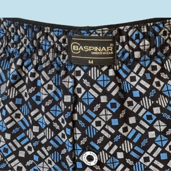 Baspinar Ανδρικό Βαμβακερό Κλασσικό Μποξεράκι  Φαρδιά γραμμή με άνετη εφαρμογή και κουμπί Μαύρο χρώμα με σχέδια 2105.1