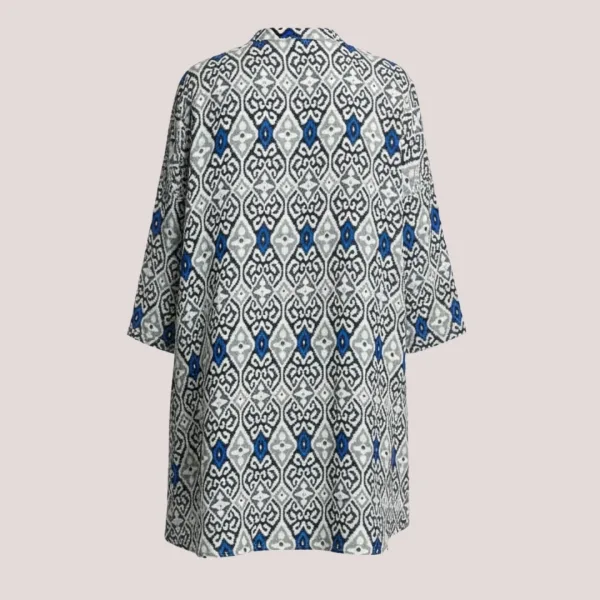Γυναικείο καφτάνι 100% Viscose πουκαμίσα μέχρι το γόνατο με υπέροχο σχέδιο block print & έντονα χρώματα στις αποχρώσεις  του μαύρο μπλέ SP262952D3