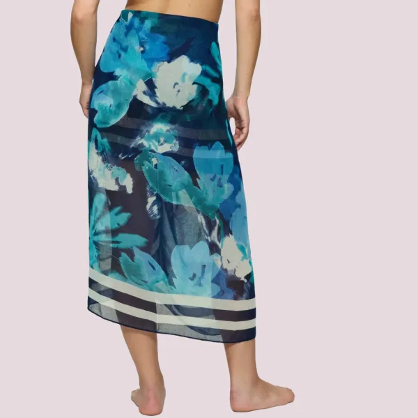 Triumph Γυναικείο Παρεό Beach My wear Multicolour 10222188-M025.N5 One size Αποχρώσεις του Μπλέ με λουλούδια Triumph Γυναικείο Παρεό Beach My wear Multicolour 10222188-M025.N5 One size Αποχρώσεις του Μπλέ με λουλούδια