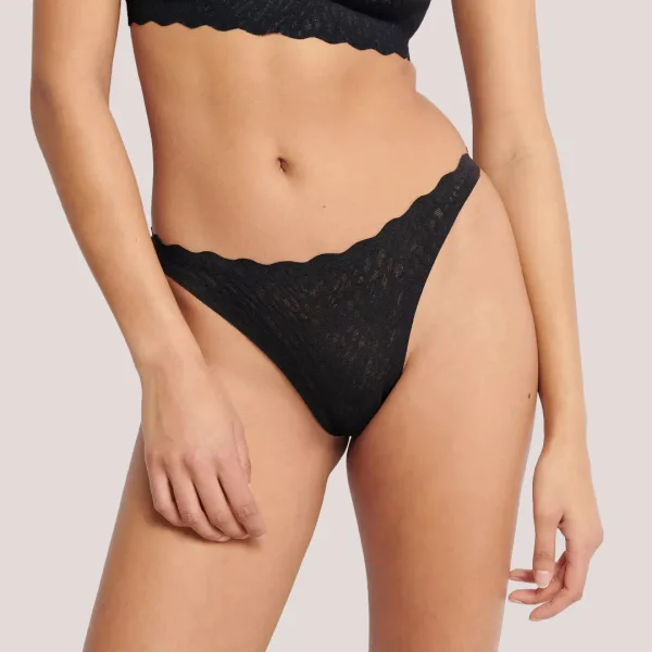  Sloggi ZERO Feel  Bliss Γυναικείο String invissible black  10219696.0004/04