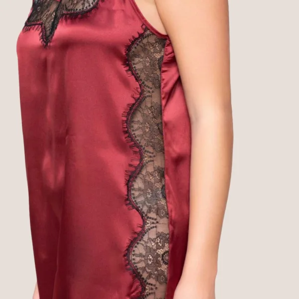Luna Prestige Chemise Γυναικείο Σατέν Sexy Νυχτικό Πολυτελείας Μπορντώ με μαύρες λεπτομέρειες 82000 Luna Prestige Chemise Γυναικείο Σατέν Sexy Νυχτικό Πολυτελείας Μπορντώ με μαύρες λεπτομέρειες 82000