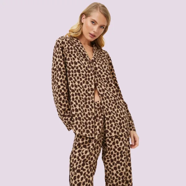 Aruelle Γυναικείο σετ πιτζάμας animal print 100% viscose πουκαμίσα με κουμπιά & παντελόνι με τσέπες Susan Dream with us 39.01.23.652