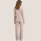 Jeannette Γυναικεία Χειμερινή Πιτζάμα Homewear με φανταστικό Μπεζ χρώμα και καφέ Τρέσα V με χρυσές λεπτομέρειες 7938 Beige Jeannette Γυναικεία Χειμερινή Πιτζάμα Homewear με φανταστικό Μπεζ χρώμα και καφέ Τρέσα V με χρυσές λεπτομέρειες 7938 Beige