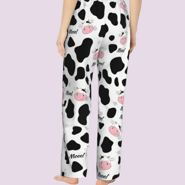Γυναικεία Βαμβακερή ζεστή Πιτζάμα fashion με σχέδιο αγελαδίτσα μαύρη μπλούζα με κουμπιά και παντελόνι λευκό Woo Q1035