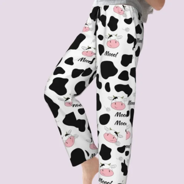 Γυναικεία Βαμβακερή ζεστή Πιτζάμα fashion με σχέδιο αγελαδίτσα μαύρη μπλούζα με κουμπιά και παντελόνι λευκό Woo Q1035