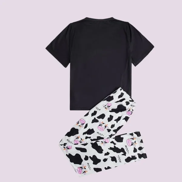 Γυναικεία Βαμβακερή ζεστή Πιτζάμα fashion με σχέδιο αγελαδίτσα μαύρη μπλούζα με κουμπιά και παντελόνι λευκό Woo Q1035