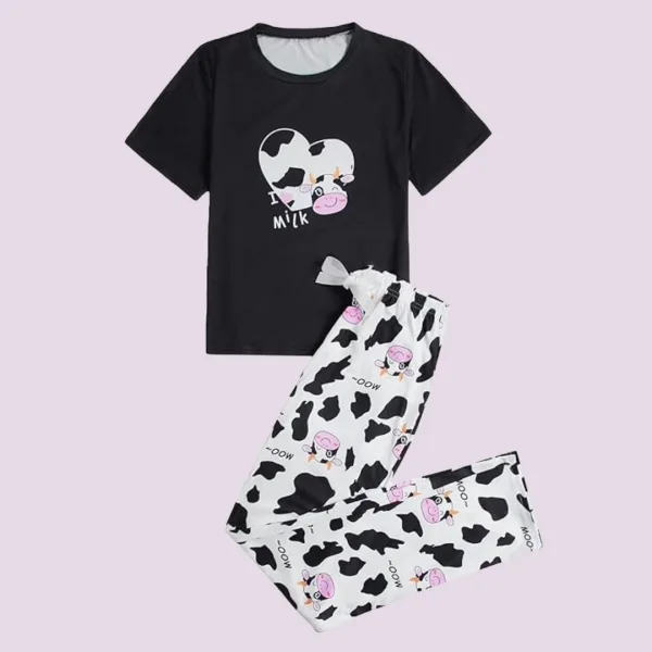 Γυναικεία Βαμβακερή ζεστή Πιτζάμα fashion με σχέδιο αγελαδίτσα μαύρη μπλούζα με κουμπιά και παντελόνι λευκό Woo Q1035