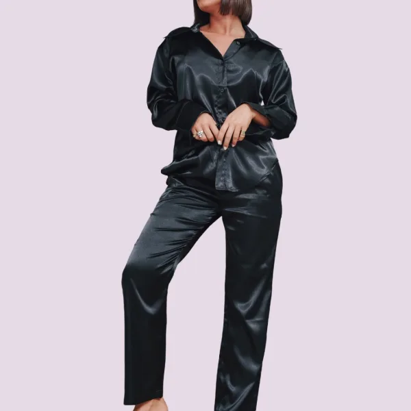 Γυναικείο Σετ σατέν πιτζάμα 3 τεμ πουκάμισο μπούστο & παντελόνι Μαύρο Black SY6335