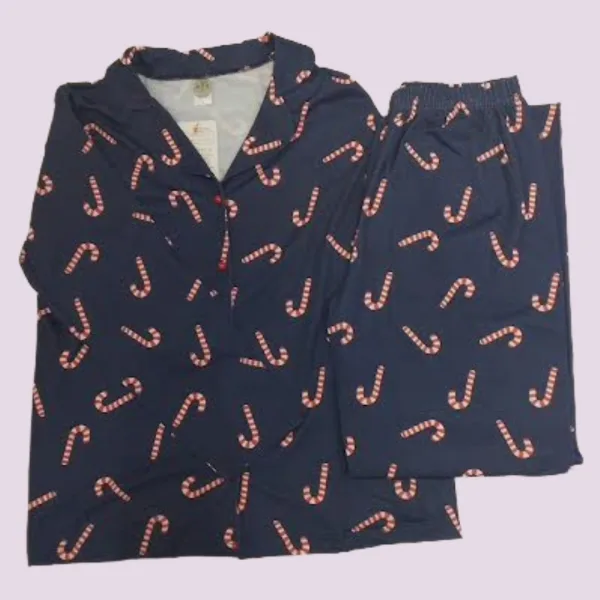 Moony Homewears Γυναικεία Χειμερινή Χριστουγγενιάτικη  Πιτζάμα μπλέ με γλυφιτζούρια Christams.Blue Moony Homewears Γυναικεία Χειμερινή Χριστουγγενιάτικη  Πιτζάμα μπλέ με γλυφιτζούρια Christams.Blue