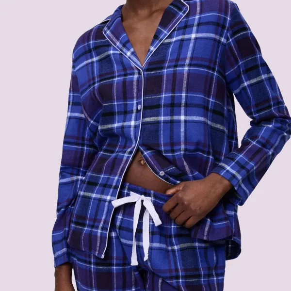 Triumph Boyfriend PW 01 Checks X Γυναικεία Πυτζάμα Μπλέ καρώ με κουμπιά 10225075 Μ008 Οργανικό βαμβάκι Triumph Boyfriend PW 01 Checks X Γυναικεία Πυτζάμα Μπλέ καρώ με κουμπιά 10225075 Μ008 Οργανικό βαμβάκι