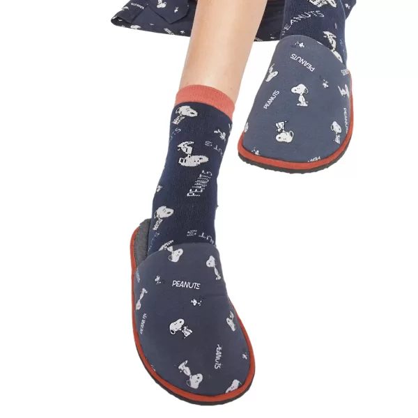 Gisela Γυναικείες Παντόφλες Snoopy Peanuts Μπλέ Σκούρο 2.50031Α Gisela Γυναικείες Παντόφλες Snoopy Peanuts Μπλέ Σκούρο 2.50031Α