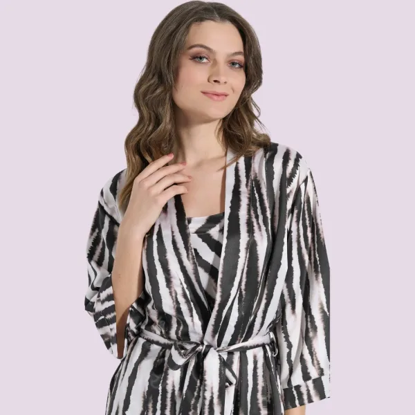 Jeannette Γυναικεία Ρόμπα σατέν με μπέζ και μαύρα νερά 8107