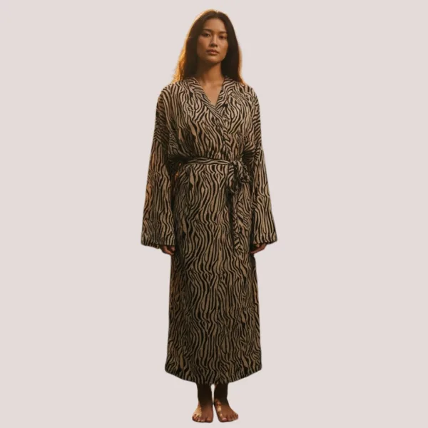 Γυναικεία μακρυά maxi ρόμπα με ζώνη animal print Leopar λεοπάρ μαύρο καφέ SY3142 LEOPAR black brown