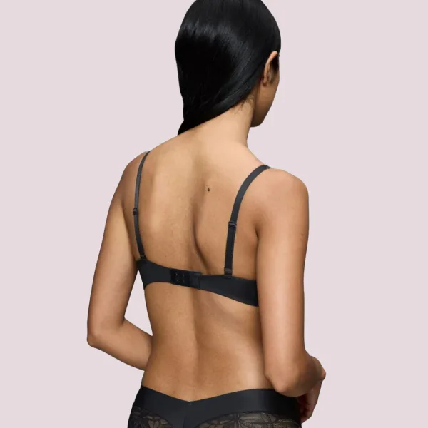 Triumph Γυναικείο Σουτιέν Body Make Up Χωρίς Μπανέλα Με Ελαφριά Επένδυση & δαντέλα The Illusion Collection Μαύρο 10219710-0004 Triumph Γυναικείο Σουτιέν Body Make Up Χωρίς Μπανέλα Με Ελαφριά Επένδυση & δαντέλα The Illusion Collection Μαύρο 10219710-0004