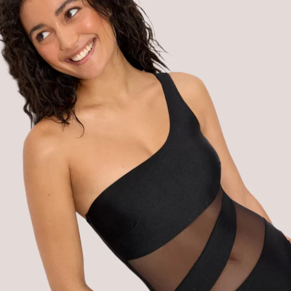 Ysabel Mora Γυναικείο Μαγιό Ολόσωμο με έναν ώμο μαύρο γυαλιστερό με υπέροχες διαφάνειες black One piece 83281