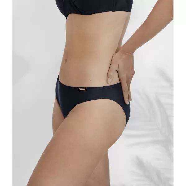 Ysabel Mora Γυναικείο Μαγιό Κλασσικό Σλιπ Μαύρο 81824 Lycra Plus Sizes Ysabel Mora Γυναικείο Μαγιό Κλασσικό Σλιπ Μαύρο 81824 Lycra Plus Sizes