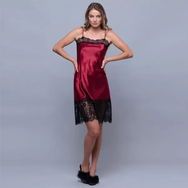 Milena by Paris Γυναικείο Σατέν Νυχτικό Μπορντώ με Δώρο String 003364 Nightdress Milena by Paris Γυναικείο Σατέν Νυχτικό Μπορντώ με Δώρο String 003364 Nightdress