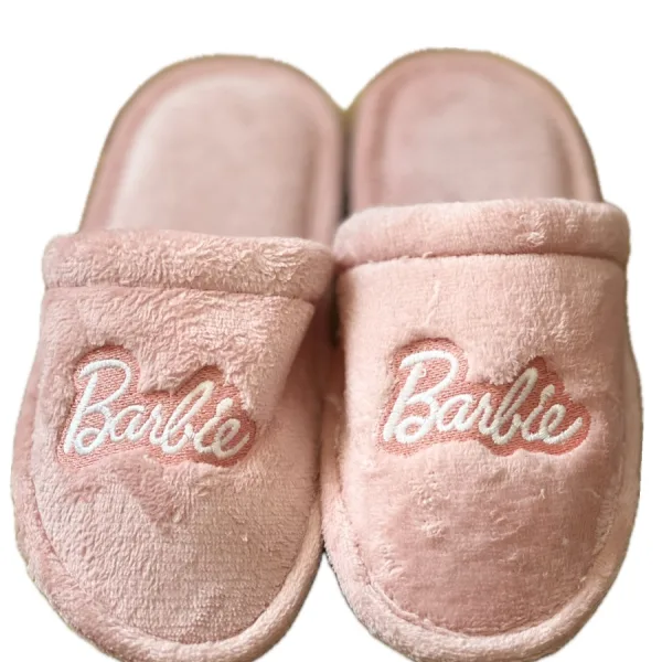 Γυναικείες εφηβικές Παντόφλες Barbie με αντιολισθητικό πάτο ανοιχτές μαλακές ροζ με κέντημα logo Barbie pink
