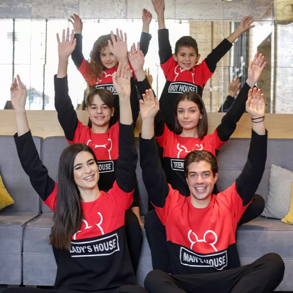 Galaxy Family Εφηβική Βαμβακερή Πιτζάμα Minnie Teen House Κόκκινο 124 Galaxy Family Εφηβική Βαμβακερή Πιτζάμα Minnie Teen House Κόκκινο 124