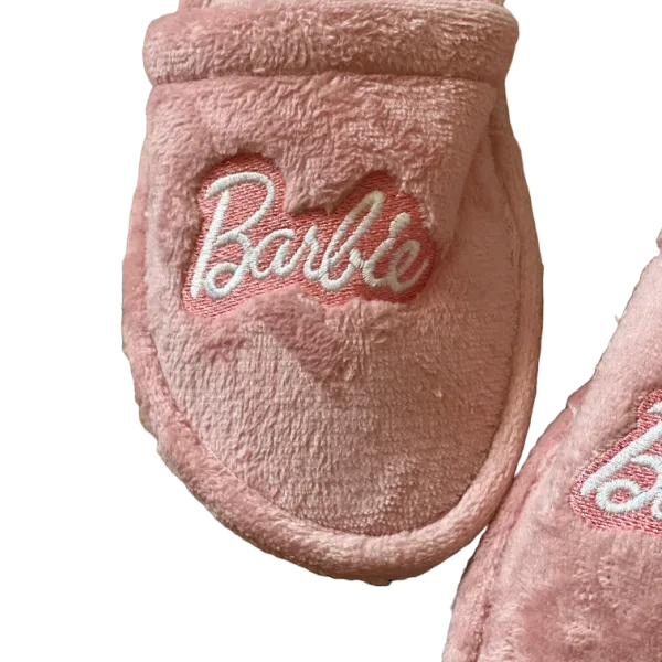 Γυναικείες εφηβικές Παντόφλες Barbie με αντιολισθητικό πάτο ανοιχτές μαλακές ροζ με κέντημα logo Barbie pink